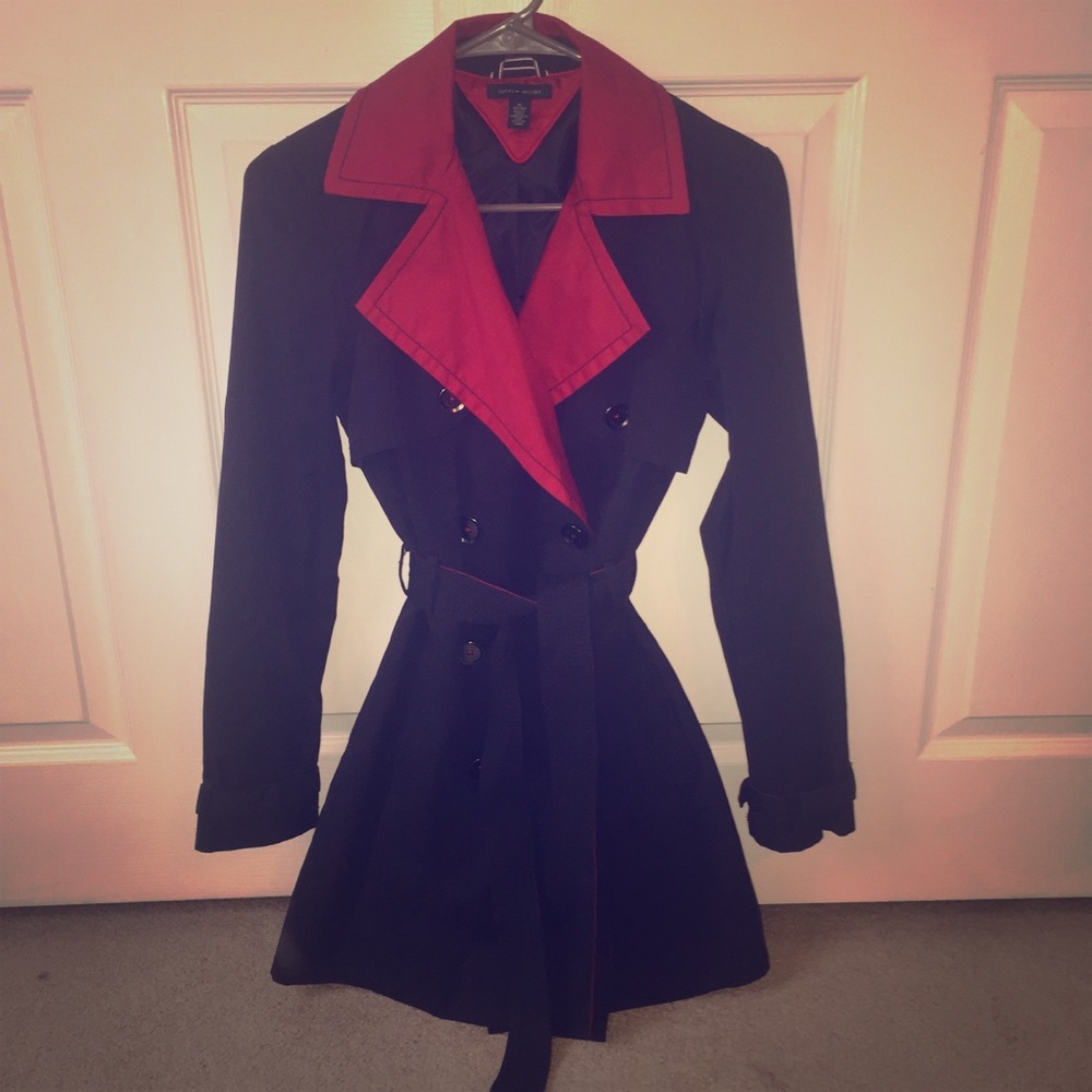 Tommy Hilfiger Trench Coat